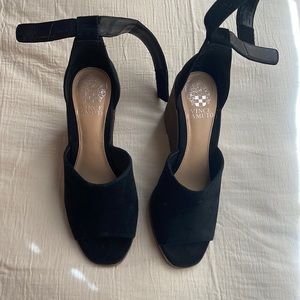 Black wedge shoes